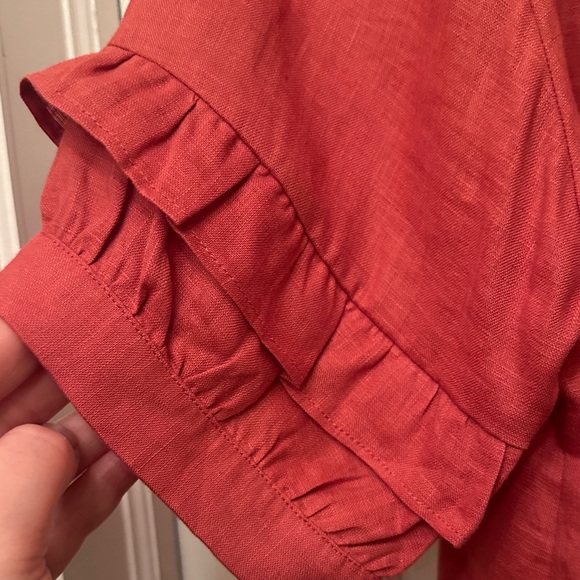 Chic Red Button-Up Blouse - Picture 7 of 11